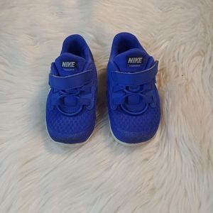 Nike Converge baby boys shoes size 6